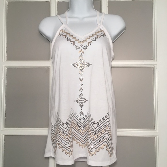 NO BOUNDARIES TANK TOP - Picture 1 of 7